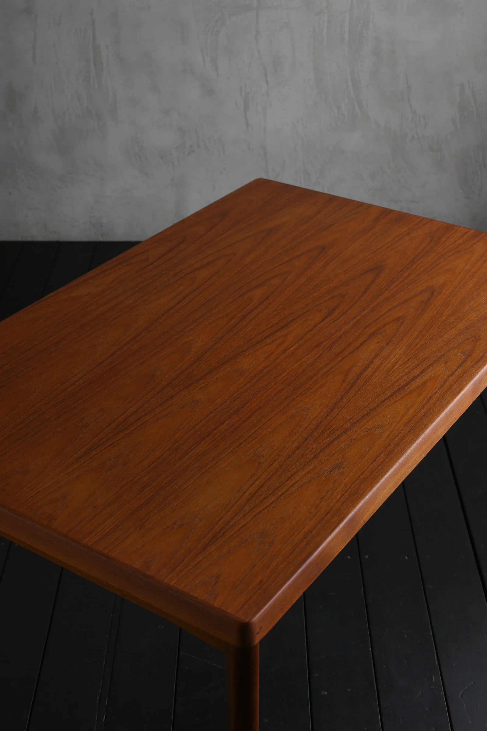 Table Henning Kjaernulf - HIKE