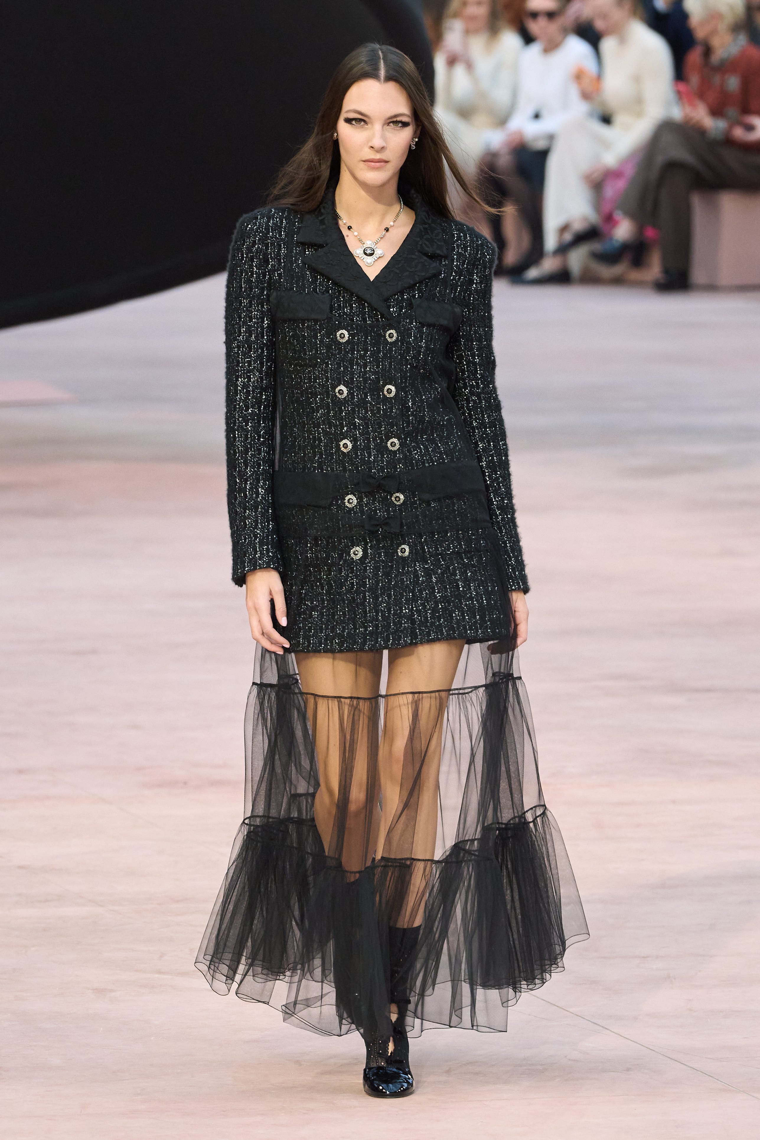 シャネル（CHANEL）2025-26秋冬コレクション | ファッション | ELLE