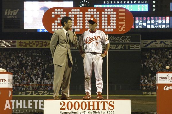 永久欠番も打診。野村謙二郎から堂林翔太に受け継がれた出色のナンバー