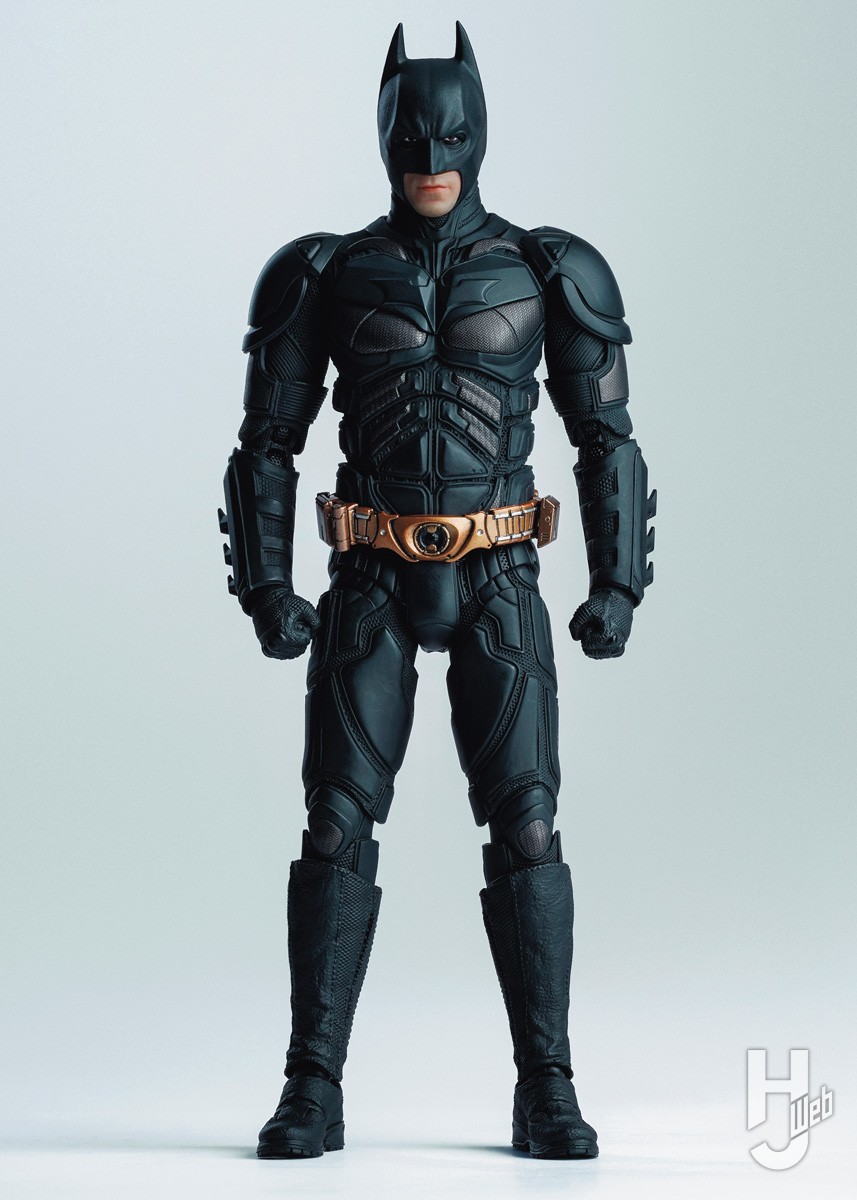 1/12可動フィギュアの常識を塗り替える！？超精密な『ダークナイト