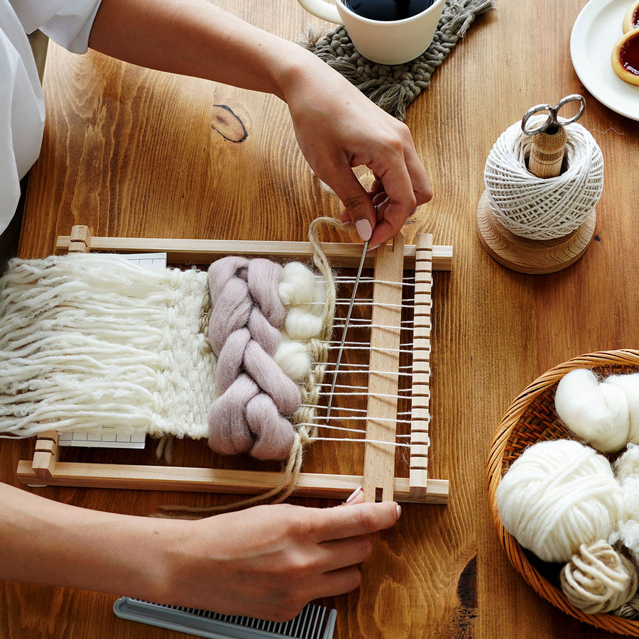 ウォールインテリアを楽しむウィービングタペストリー – Craftie Home