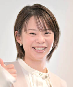 前代未聞の引退劇 天才と呼ばれた新井田豊は何を思い、世界王座を返上