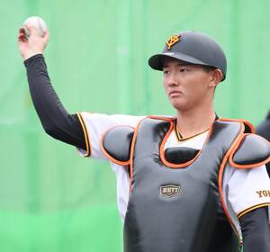 巨人】契約更改スタート初日は23選手がサイン 舟越秀虎90万円増
