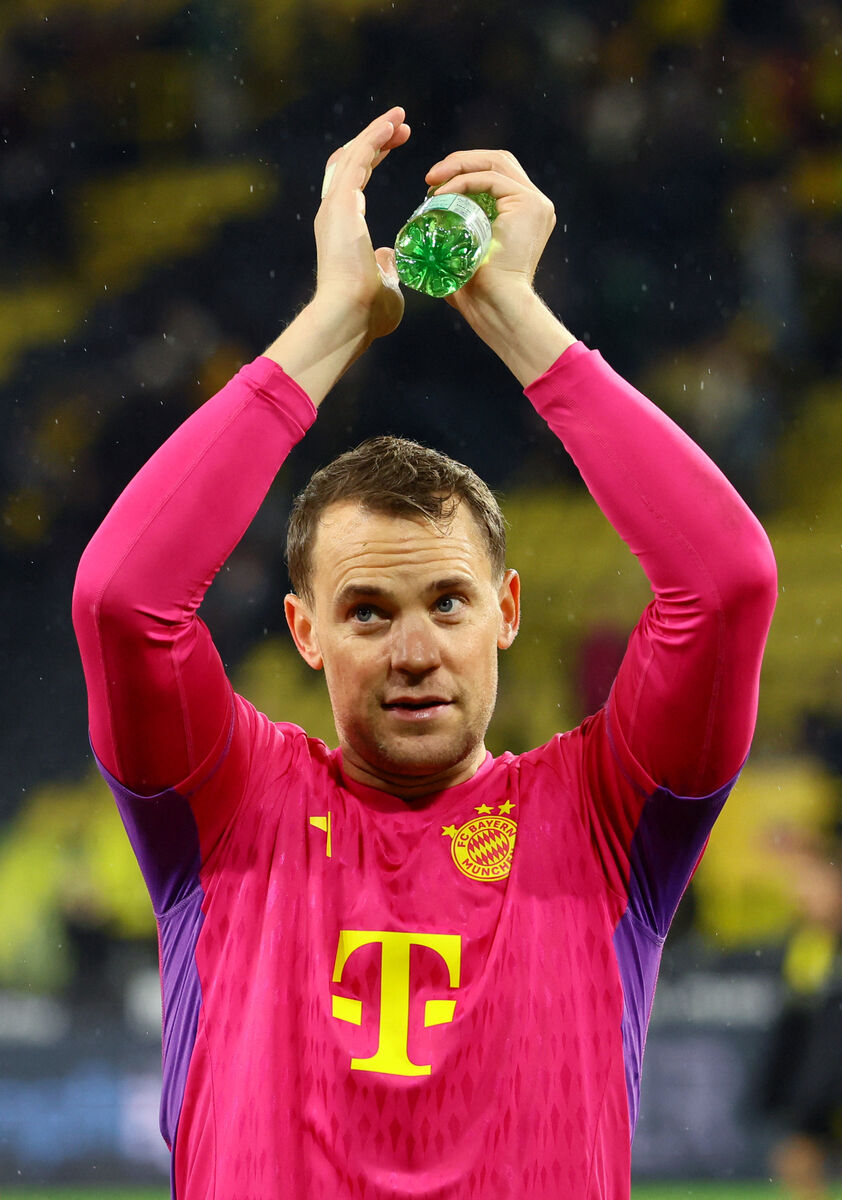 バイエルン、37歳ドイツ代表GKノイアーと契約延長！25年6月末