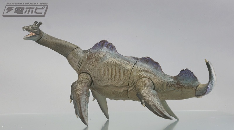 異形の「ネッシー」がソフビフィギュア化！原型製作はネイチャー造形