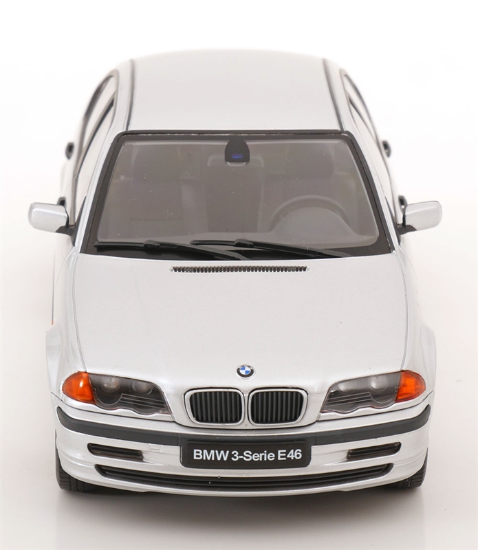 BMW 3-Series E46 Sedan 1999シルバー」など9種が登場！KK Scaleの1/18