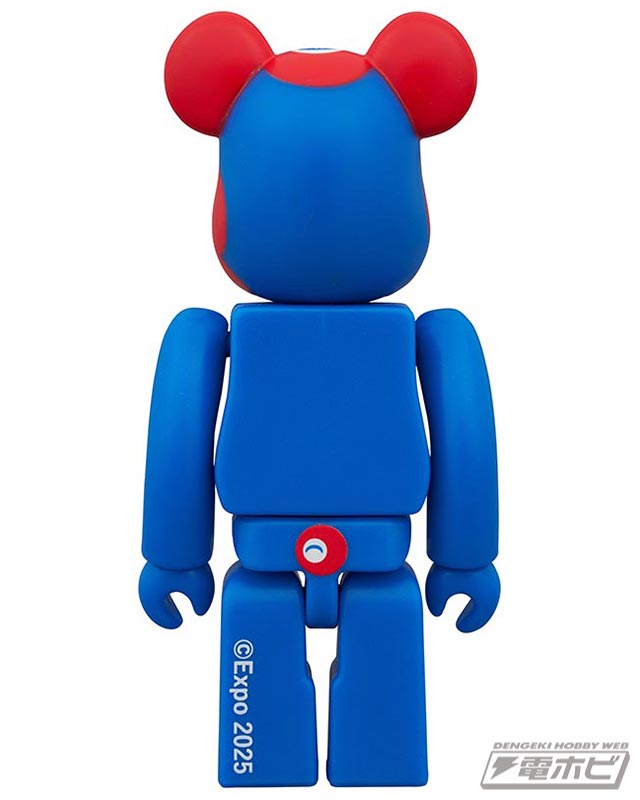 大阪・関西万博の公式キャラクター「ミャクミャク」と「カモノハシの