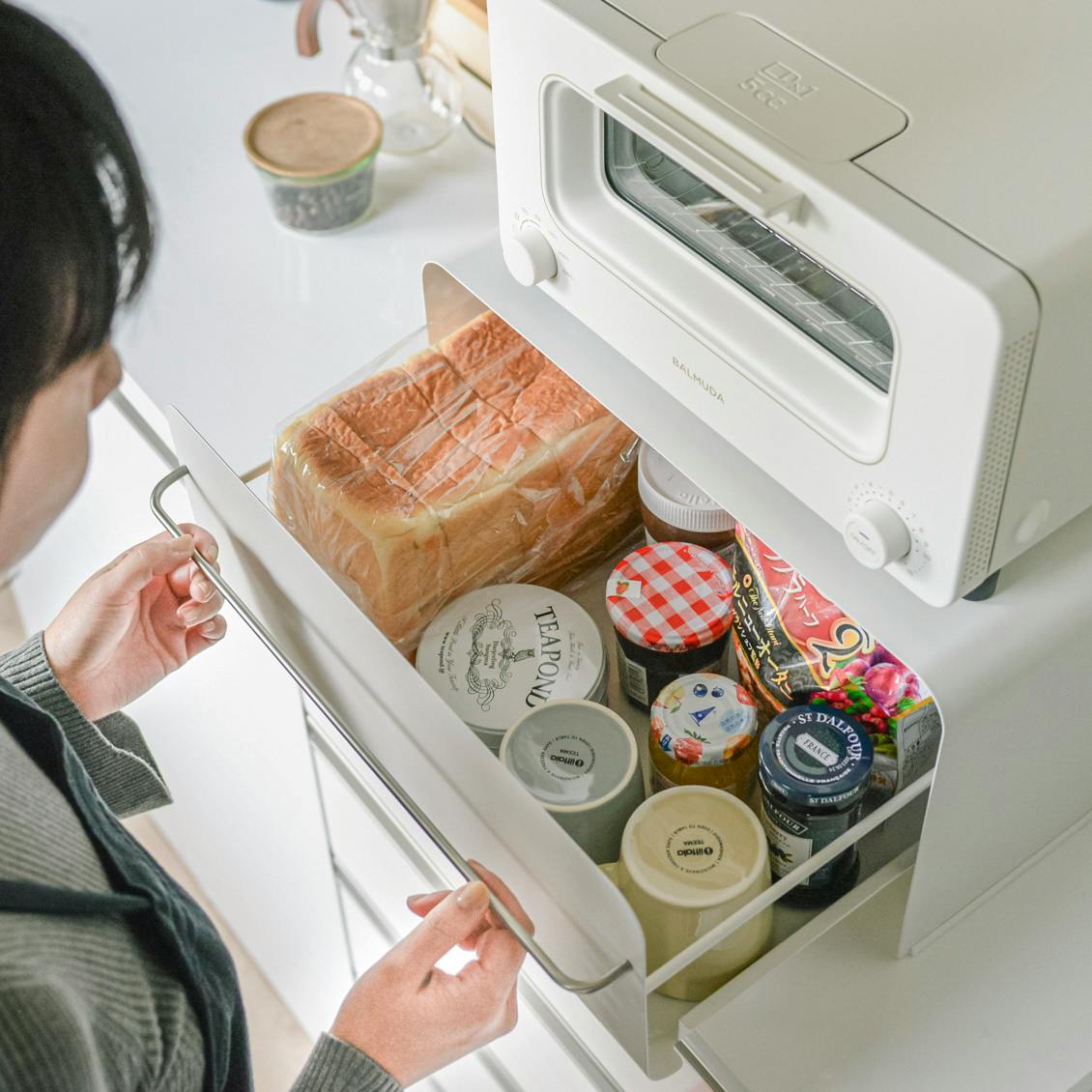 新商品】キッチン周りをスッキリ！機能も見た目も優秀なブレッドケース
