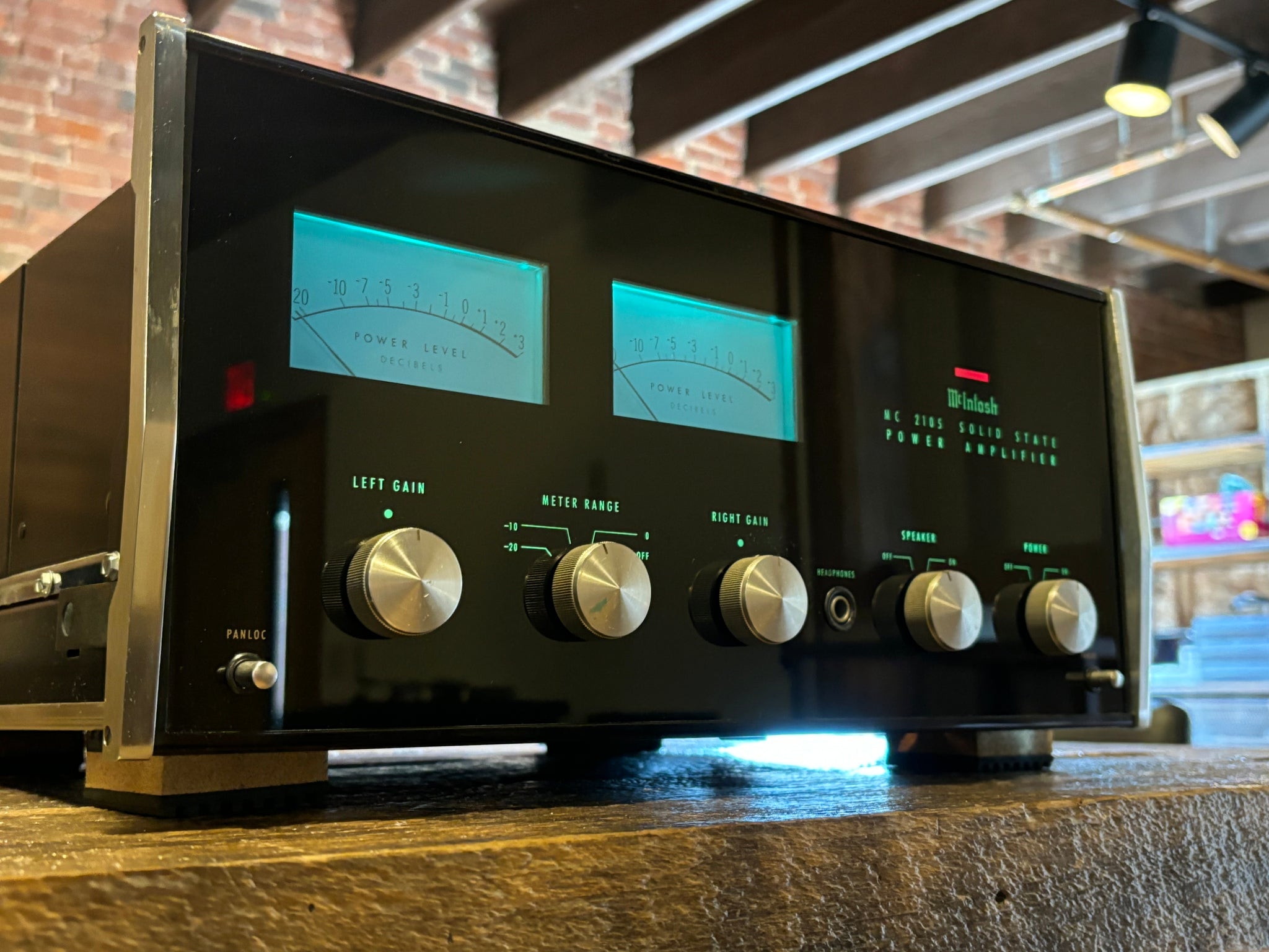 Legendary McIntosh, MC2105 - As Good As It Gets!! – Holt Hill Audio