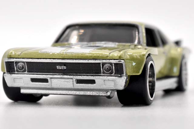 CUSTOM '70 CHEVY NOVAのレビュー！ワイドボディなGTマシン”Nov-Zilla