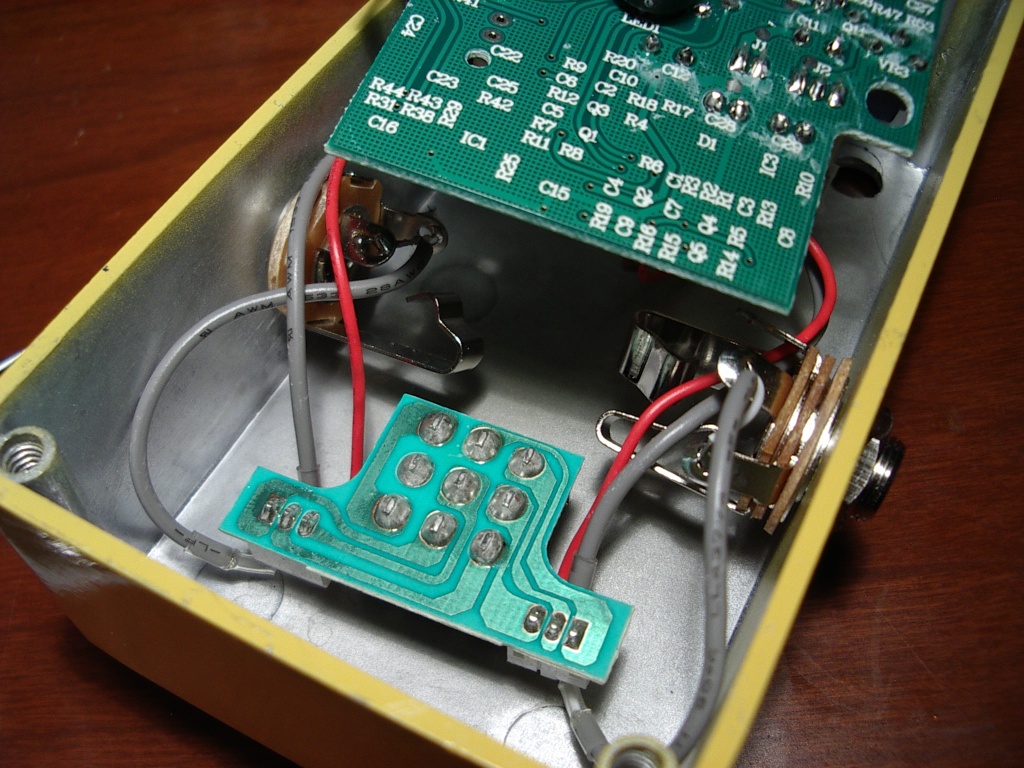 Rehousing a Danelectro Coolcat Vibe | Hot Bottles