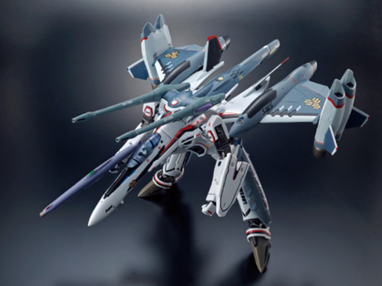 DX超合金 『マクロスF(フロンティア)』 VF-25F トルネードメサイア