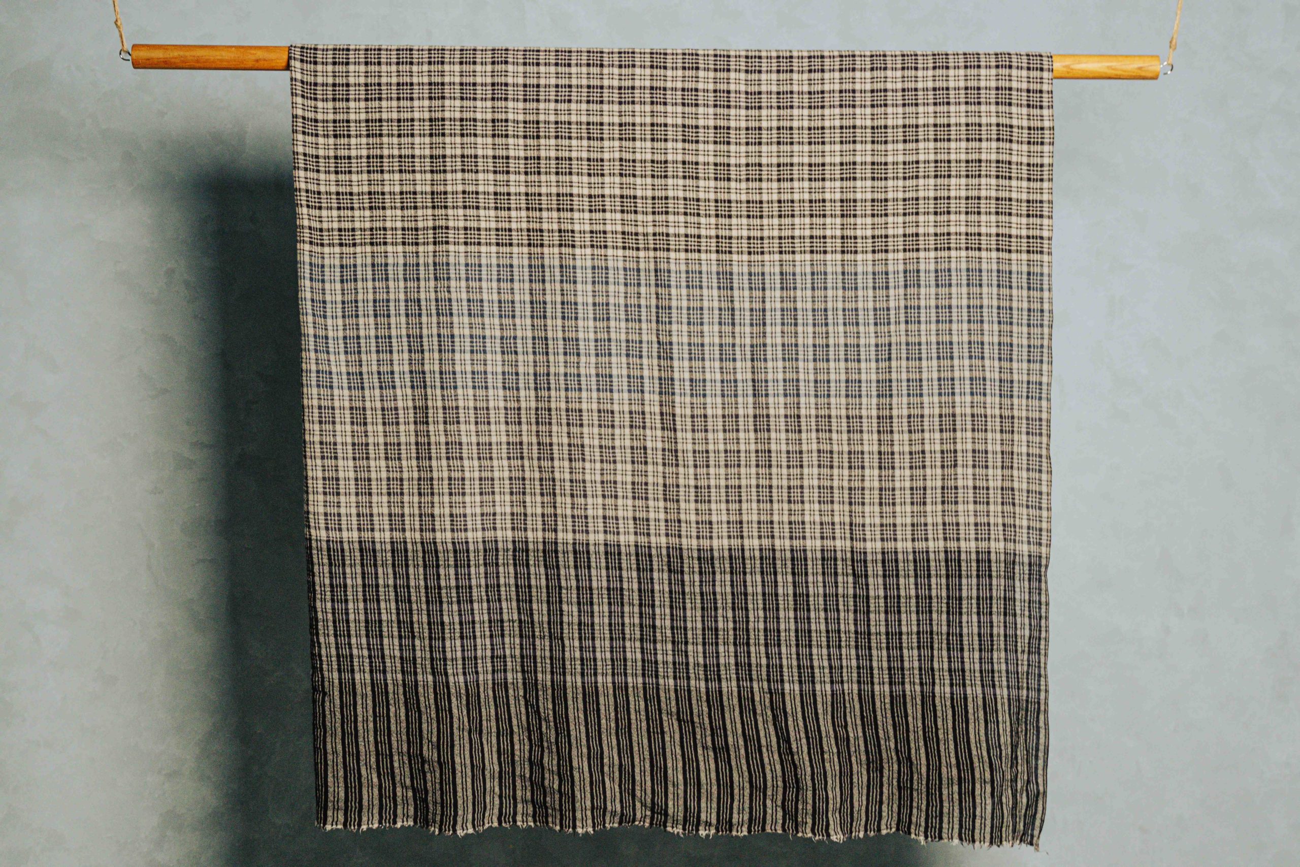 トゥーグッドのエクスプローラスカーフ | HUES 福岡セレクトショップ