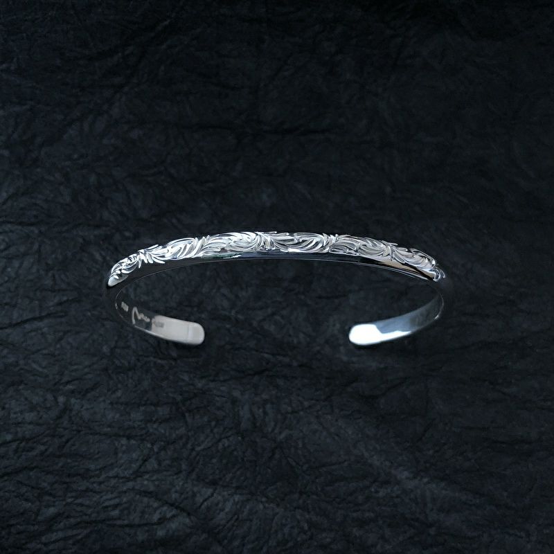 bangle | ichi{% category.comment_1 %}