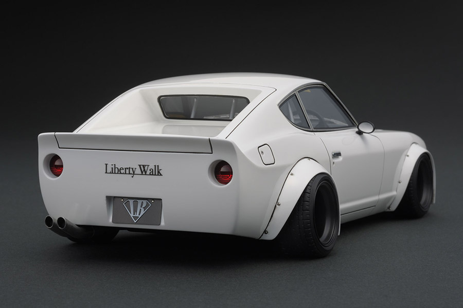 IG1100 1/18 LB-WORKS Fairlady Z (S30) White | LINE UP | [公式