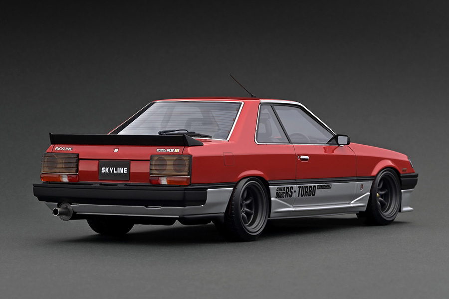 IG2442 1/18 Nissan Skyline 2000 RS-X Turbo-C (R30) Red/Silver