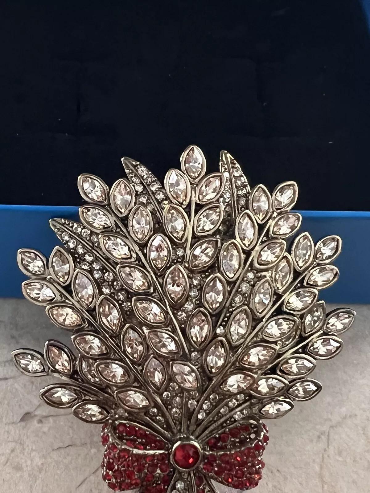 Heidi Daus Worth the Wheat Swarovski Crystal Pin Brooch in Box 3 1