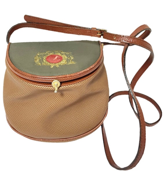 Vintage Bottega Veneta Fisherman-style Shoulder Bag — Brown