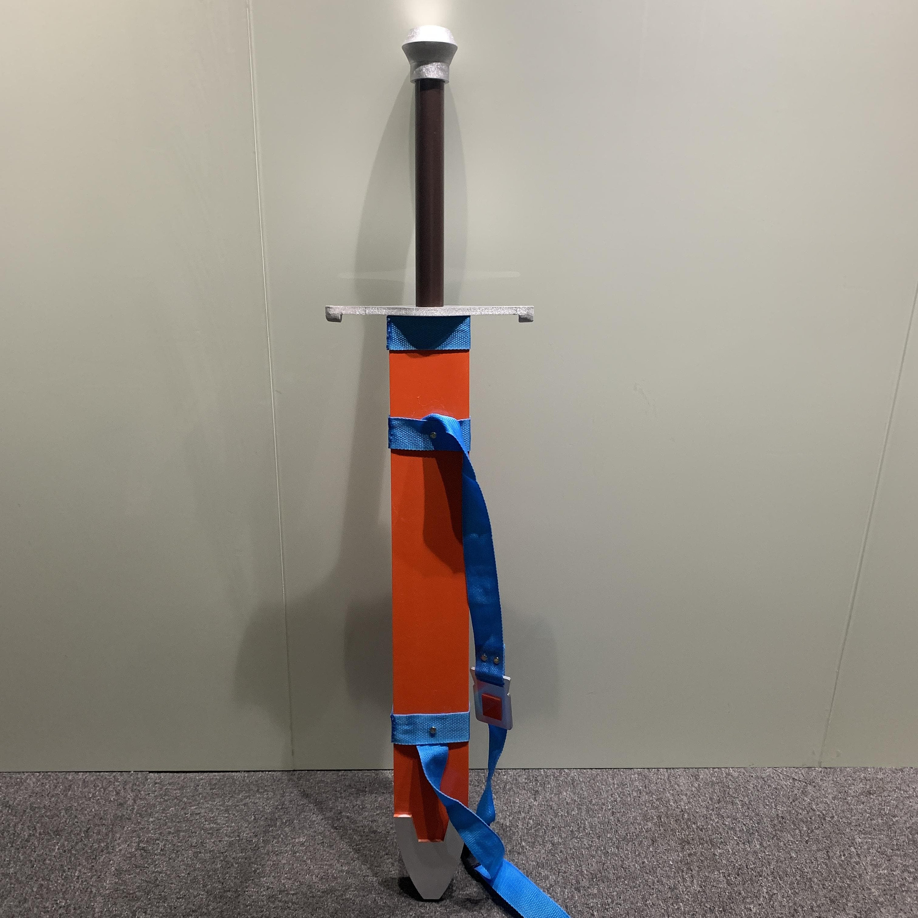 トランクスの鞘付き剣コスプレ小道具レプリカ - Etsy 日本