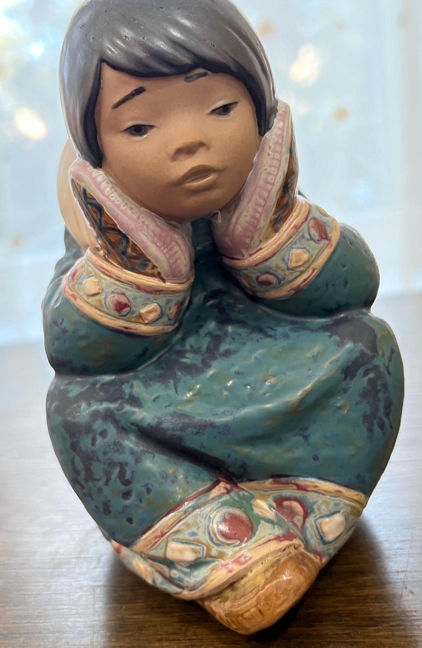 Pensive Eskimo Girl -no Box Inuit-arctic by Lladro 2158 - Etsy