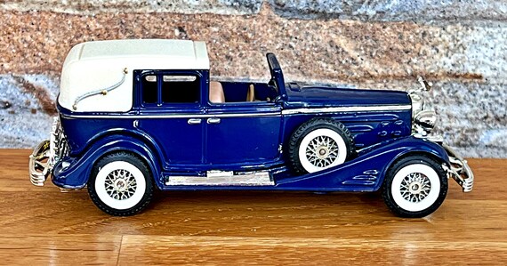 1933 Cadillac 452 V16, Vintage Model Car, Diecast Car, Vintage