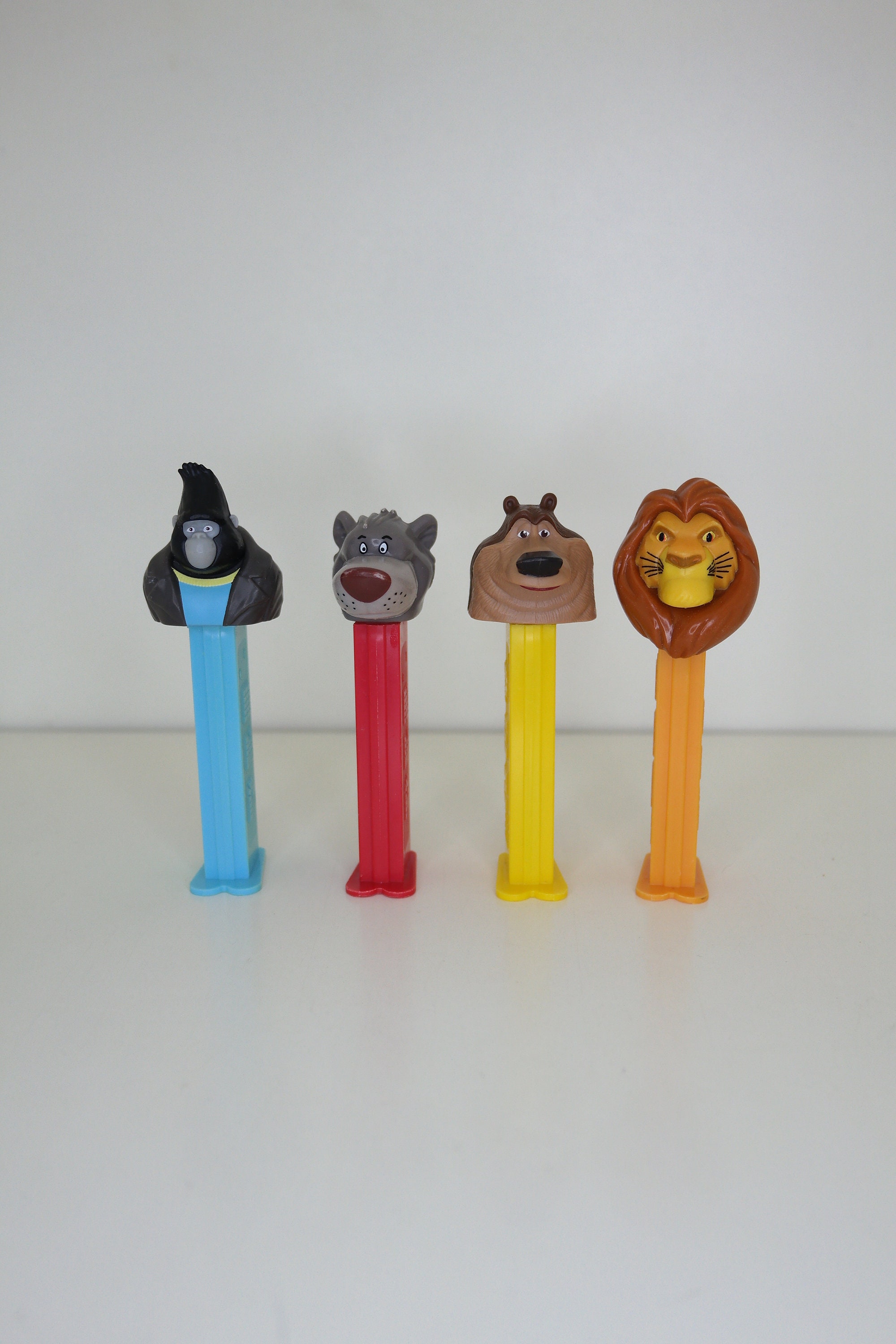 アニメキャラクター PEZ ディスペンサー - 動物 PEZ をお選びください