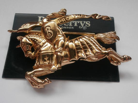 Burberrys of London Equestrian Knight FIRST LOGO Pin Brooch Gold