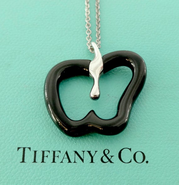 Authentic Tiffany & Co. Elsa Peretti Apple Necklace Black Jade
