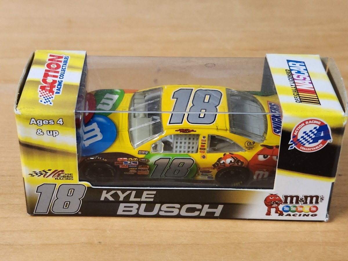 ミニカー AUTOGRAPHED 2008 KYLE BUSCH #18 M&M'S Autographed 2008
