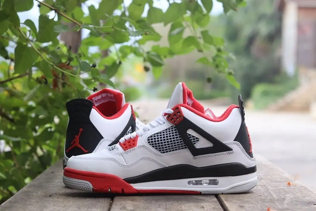S Air Jordan 4 Retro Fire Red Mens style Running shoes | eBay