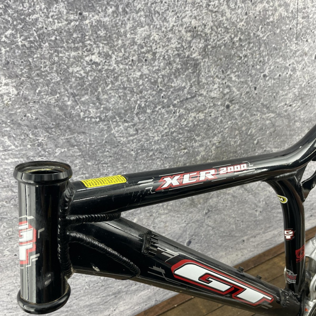 Vintage GT XCR 2000 Mountain Bike Frame 19in 6061 Aluminum I-Drive