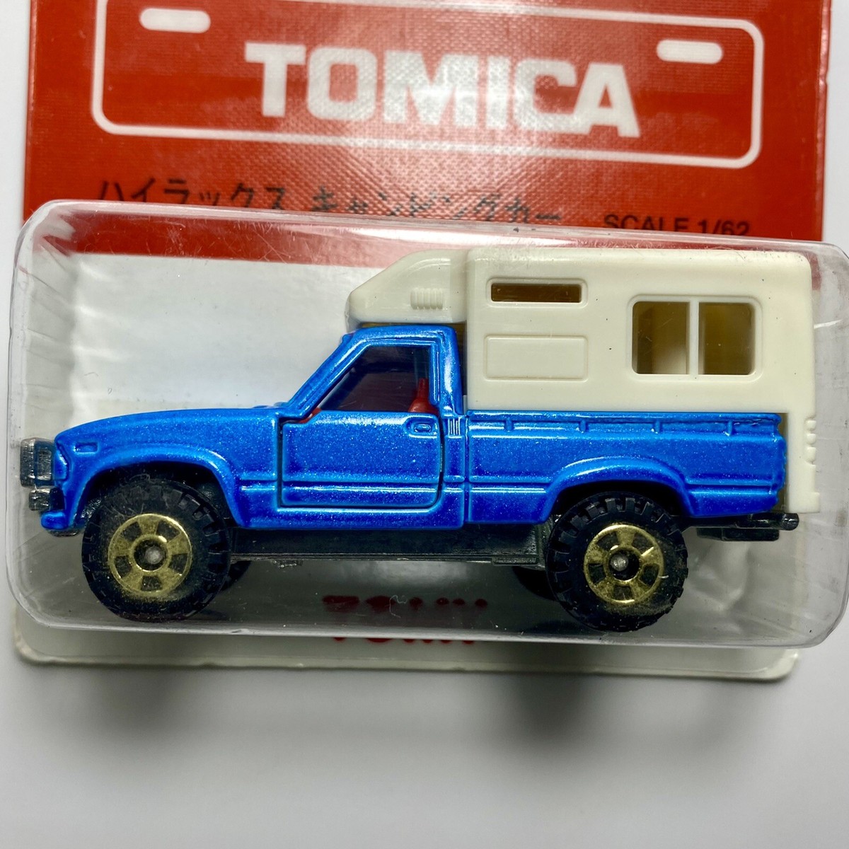 Tomy Tomica #108/#61 Toyota Hilux 4WD Camping Car Blue 1:62