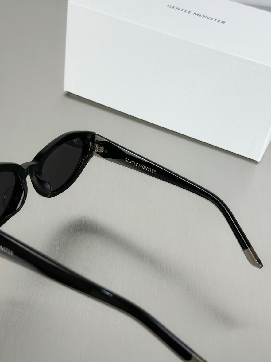 Gentle Monster Dada 01 sunglasses Black | eBay.de