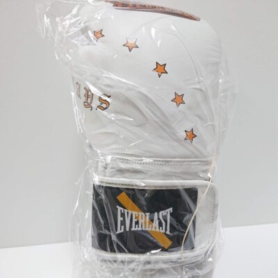 EVERLAST × Saturdays NYC Boxing Gloves 8oz White Magic Tape from