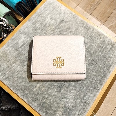 Latest Tory Burch BRITTEN Pink Pebbled Leather Tri-Fold Compact