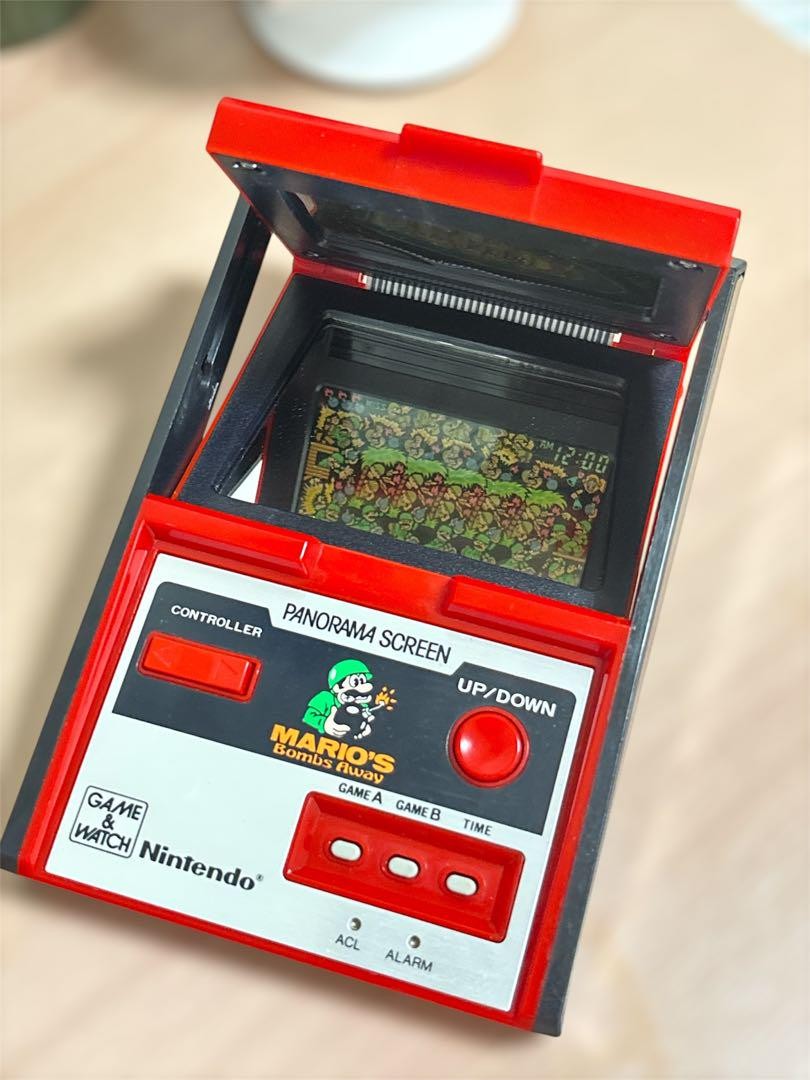 Mario's Bombs Away Nintendo Game Authentic Mario Collectible