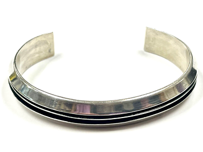 TOM HAWK STERLING SILVER GROOVED CUFF BRACELET NAVAJO NATIVE
