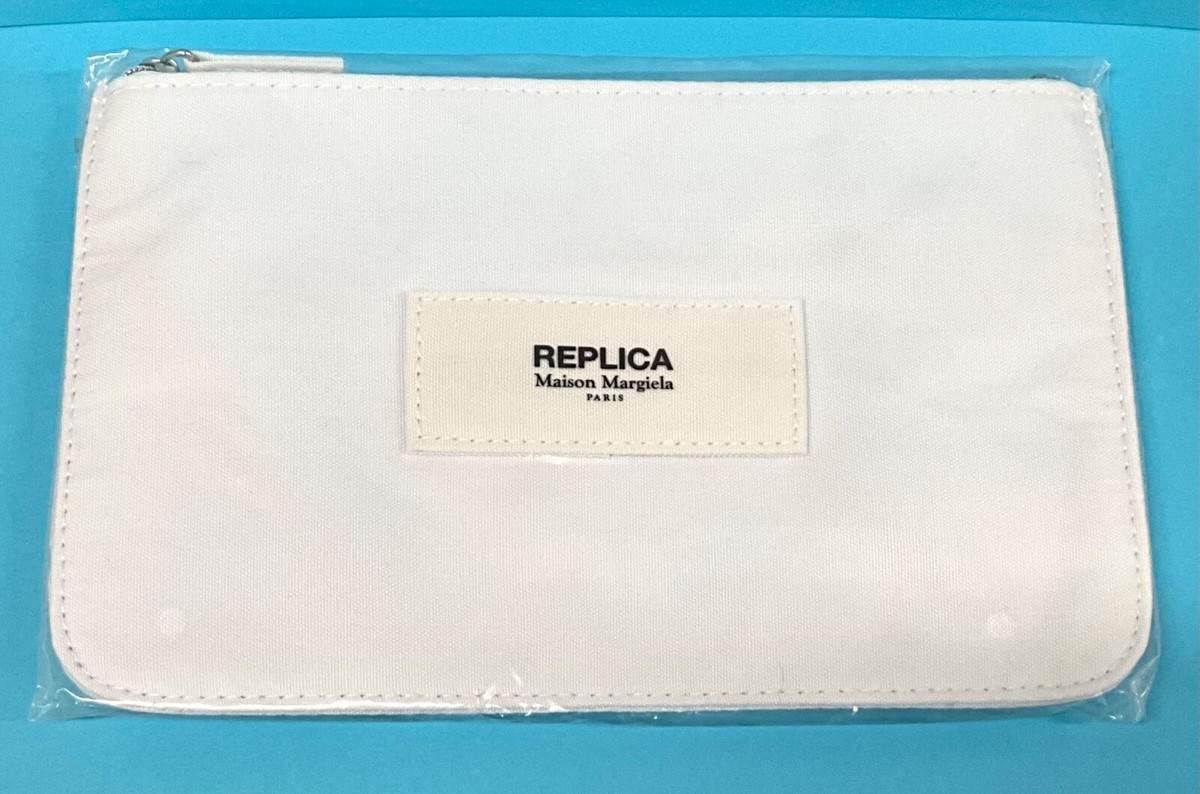 MAISON MARGIELA 'Replica' White Fabric Zipper Cosmetic Pouch Bag