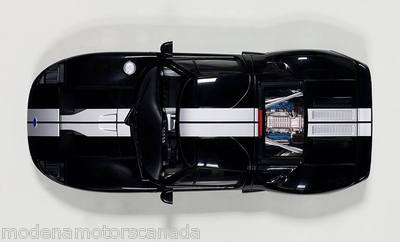 2004 FORD GT BLACK WITH WHITE STRIPES 73023 1:18 Scale AUTOart