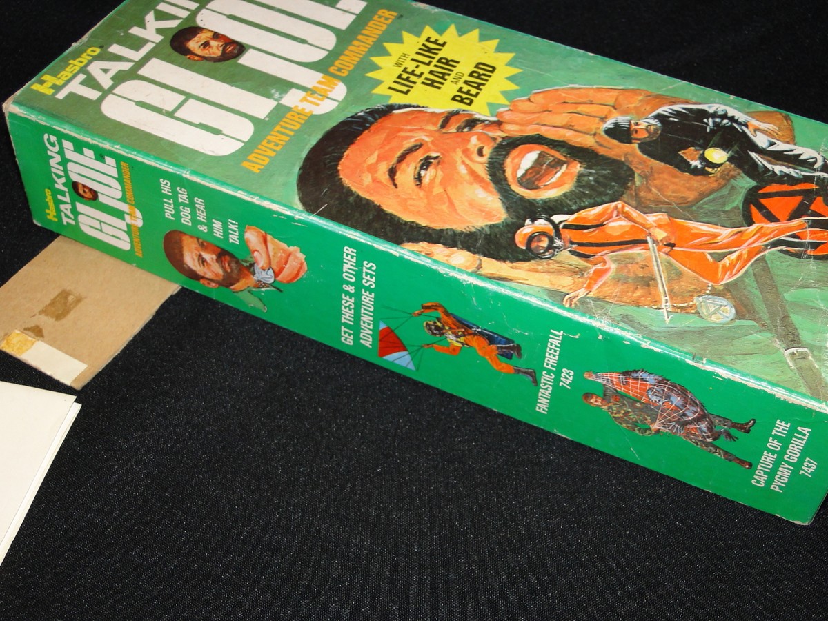 Original Boxed Hasbro Talking GI Joe Adventure team commander 7400