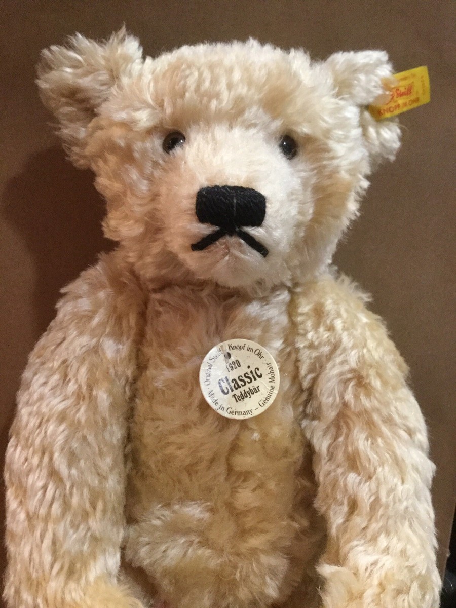 Original Steiff Classic Teddybear 1920 replica growler mohair