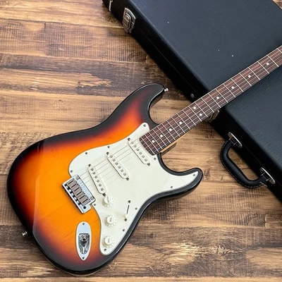 Fender 40th Anniversary Stratocaster for sale - eBay