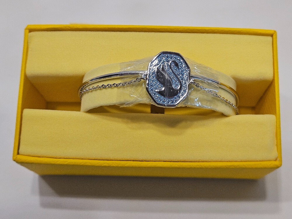 Swarovski 5628552 Signum Bangle/Bracelet Swan Blue Rhodium Plated