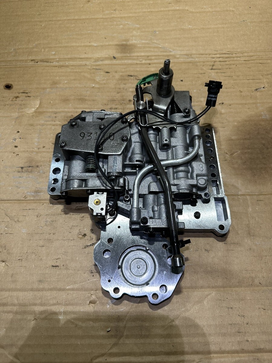 Chrysler TF6 A904 TF8 Valve Body 52118405 04617102 Lock-Up Tube 2