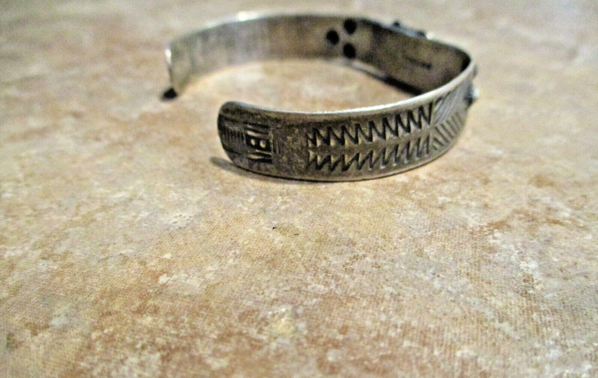 OLD 1940's / 50's Navajo Sterling Silver Turquoise STAMPED DESIGN