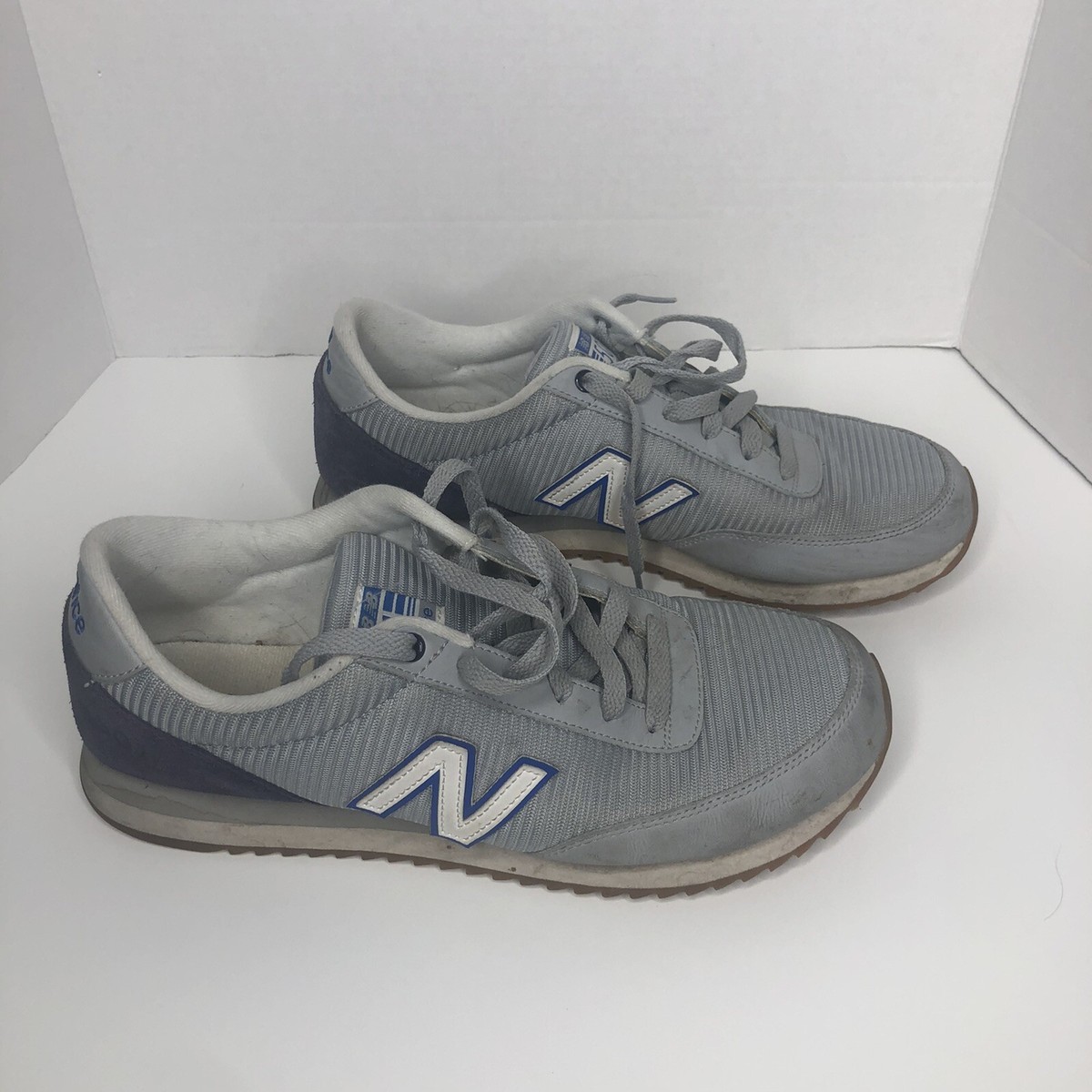 New Balance 501 Men's Shoes Gray Classic Sneaker Lace Up Comfort