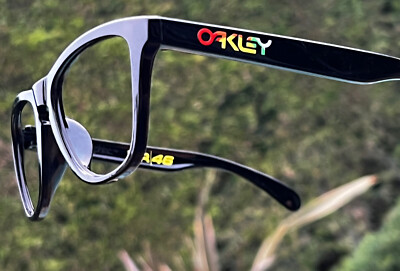 Oakley FROGSKINS Valentino Rossi VR46 9013-E6 Polish Black Read | eBay