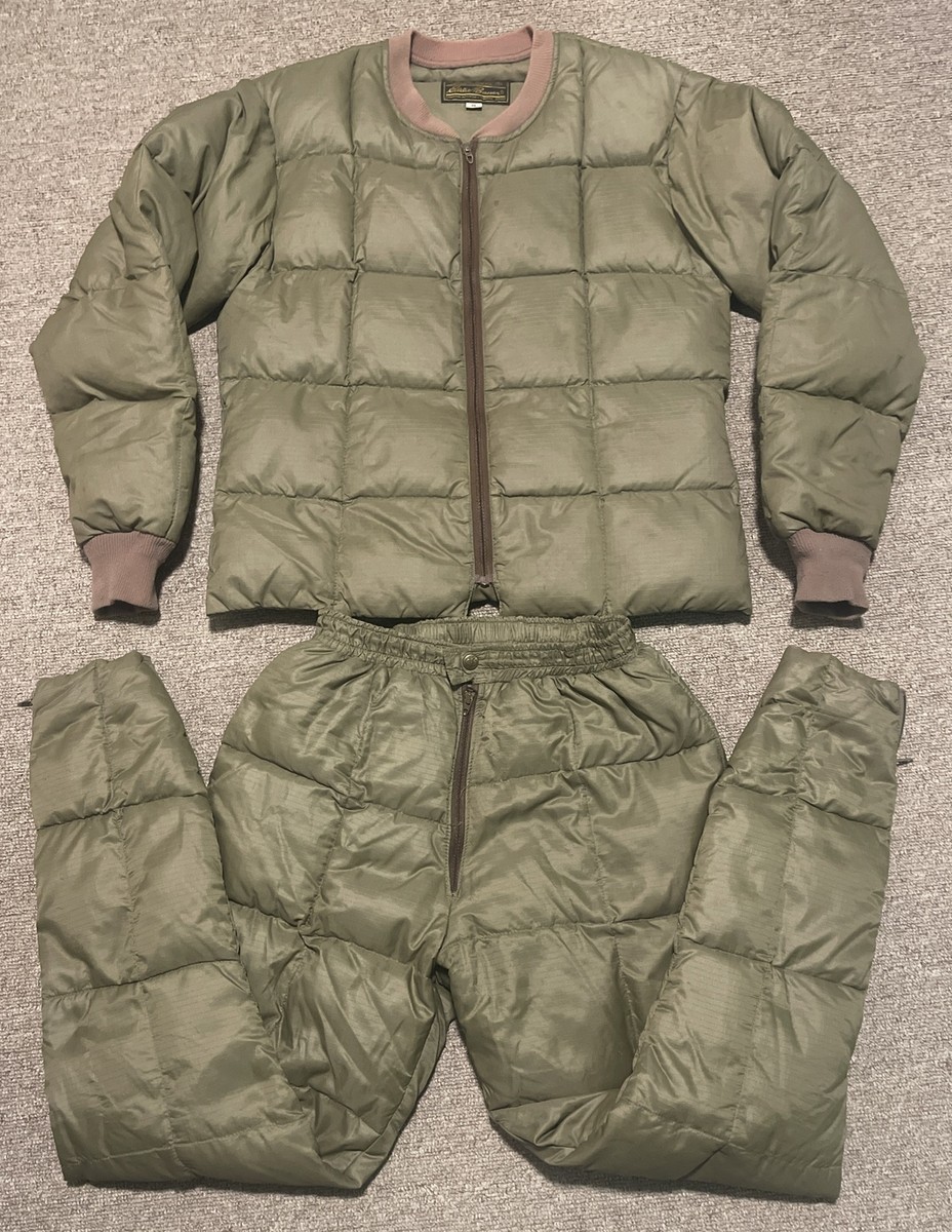 Vintage 60s 70s Small Eddie Bauer Premium Goose Down Quilted