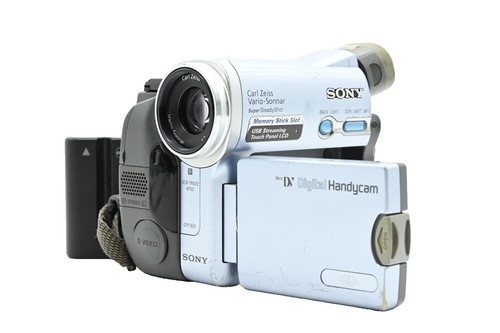 Sony Handycam DCR-TRV20 MiniDV Digital Mini DV Camcorder Tested As