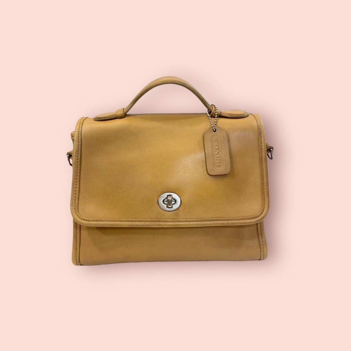 COACH Vintage Court Leather Shoulder Bag Tan Camel Nickel 9870